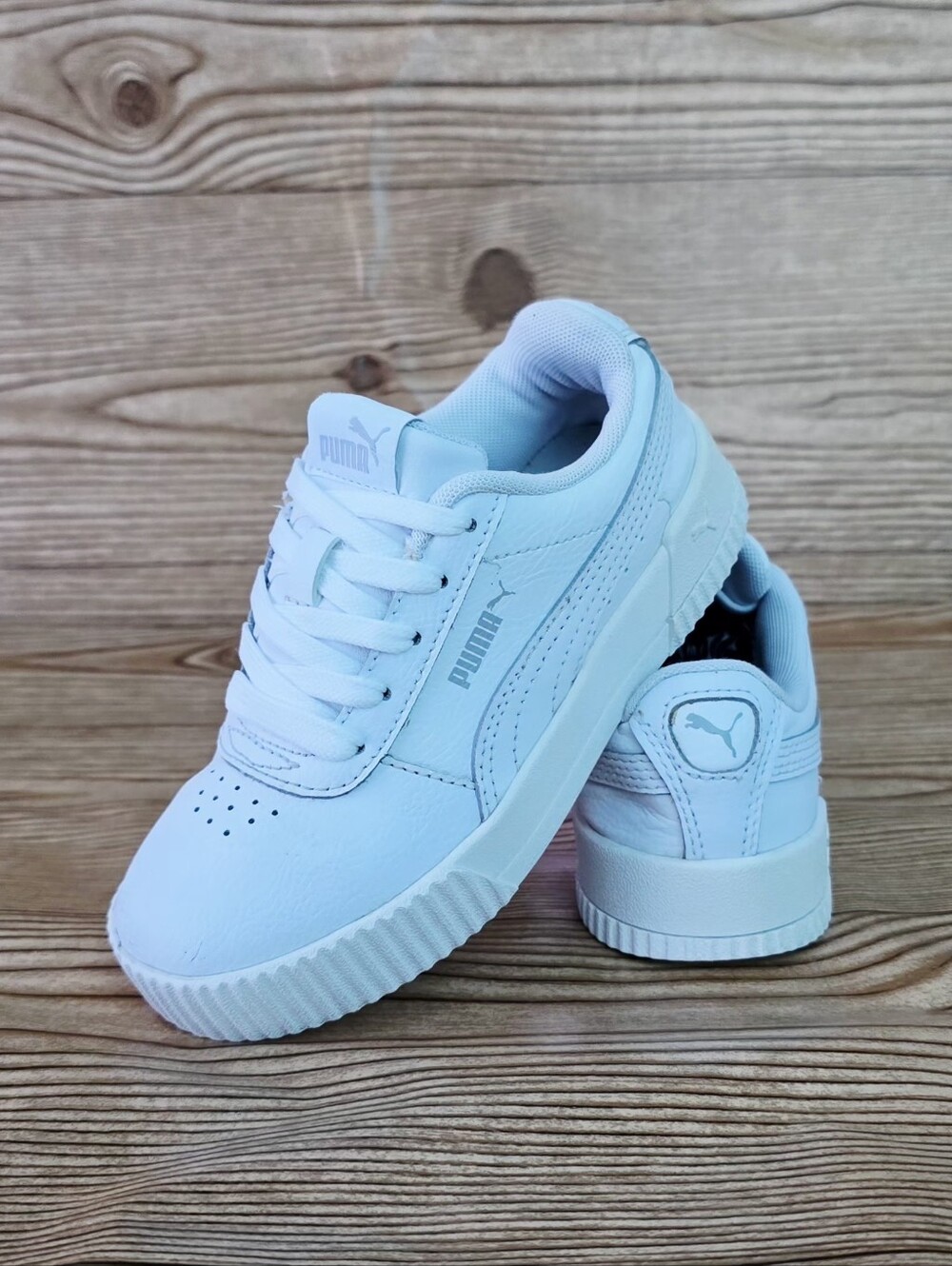 PUMA Carina Sneakers